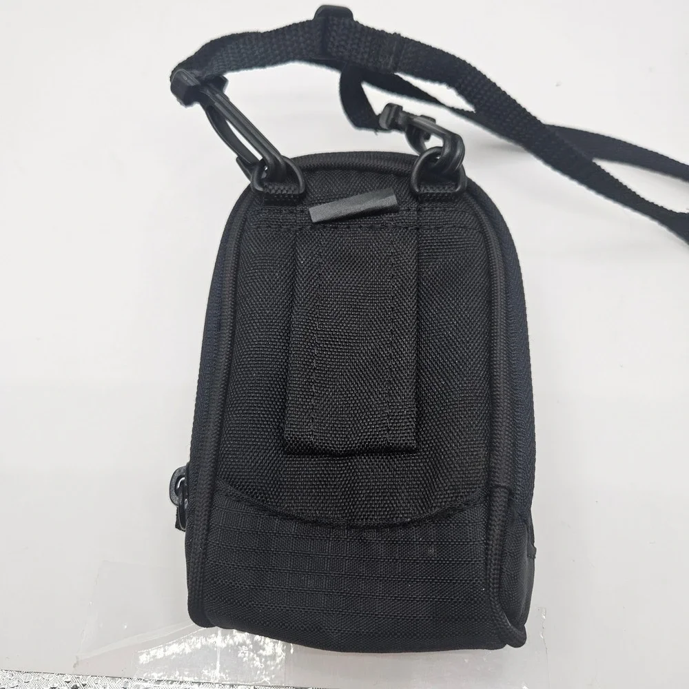 Lowepro Ridge 30 Compact Digital Camera Bag Case Black with Strap and Belt Loop